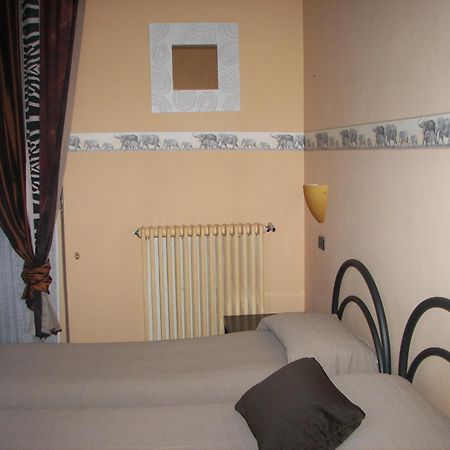 Albergo Sangrila Lanzo Torinese Εξωτερικό φωτογραφία