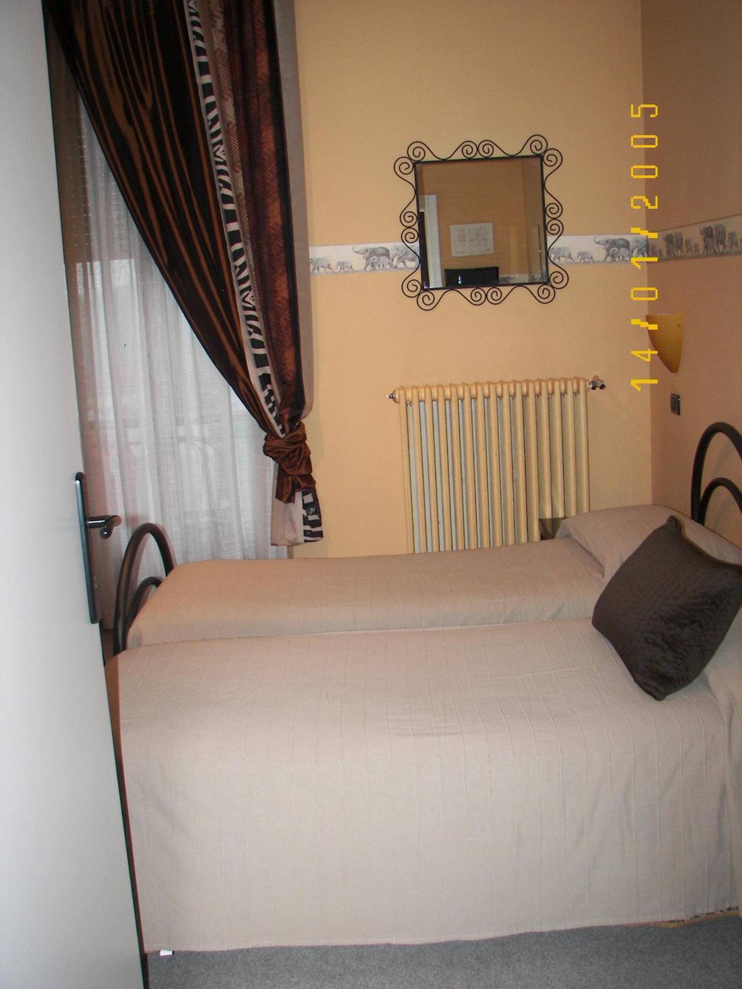 Albergo Sangrila Lanzo Torinese Εξωτερικό φωτογραφία