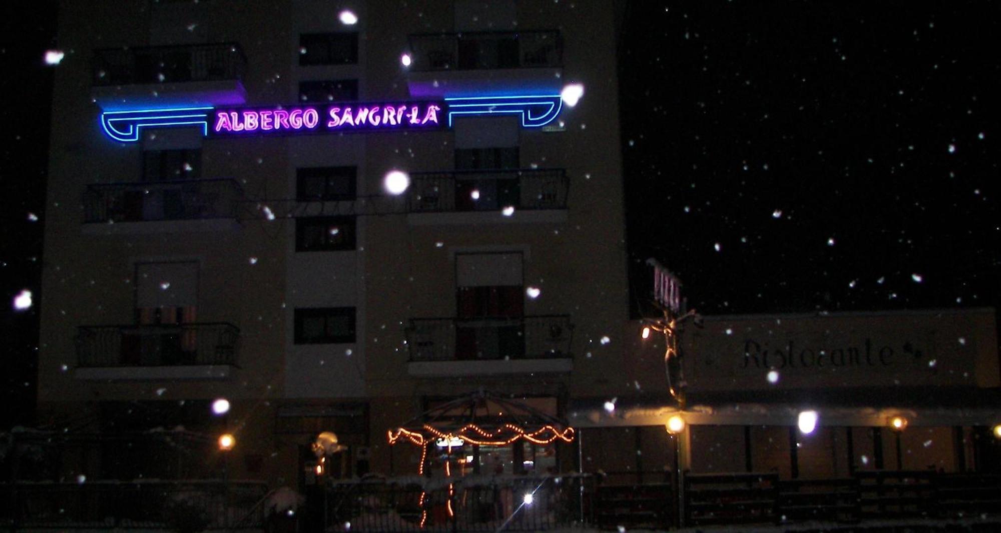 Albergo Sangrila Lanzo Torinese Εξωτερικό φωτογραφία