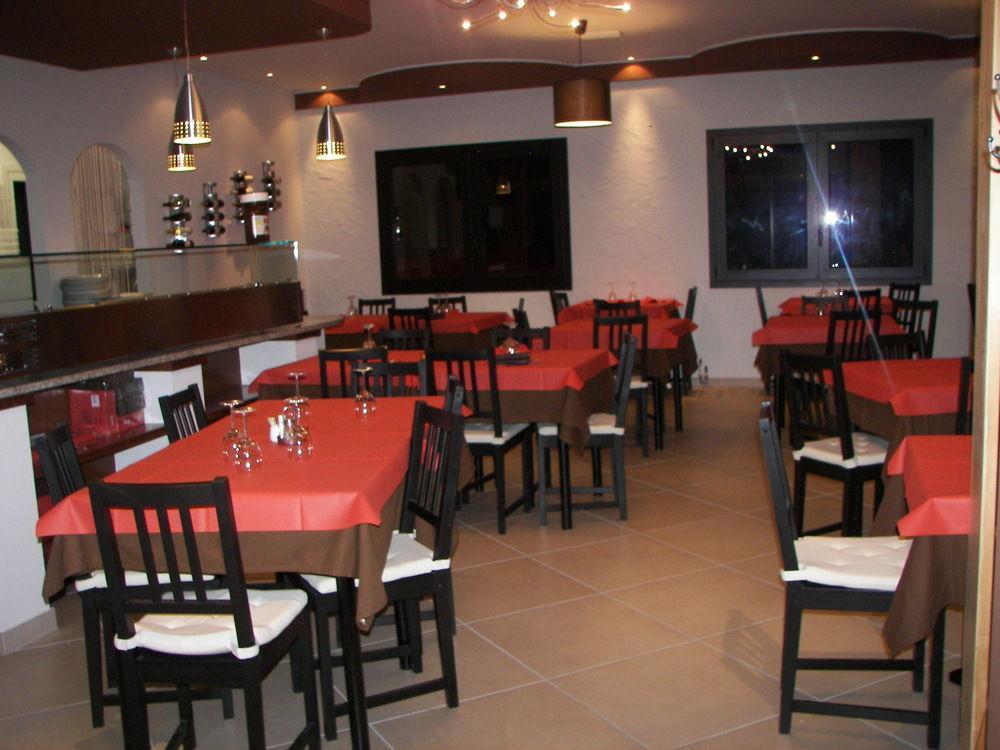 Albergo Sangrila Lanzo Torinese Εξωτερικό φωτογραφία